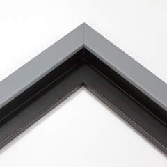This pale, matte gray canvas floater frame features a slim, simple face. Dress it up with an old watercolor or oil painting, or keep it modern with a family photograph.

.75 "es wide: ideal for small images.